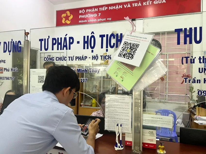 Bỏ xác nhận độc thân khi mua bán nhà đất, xe