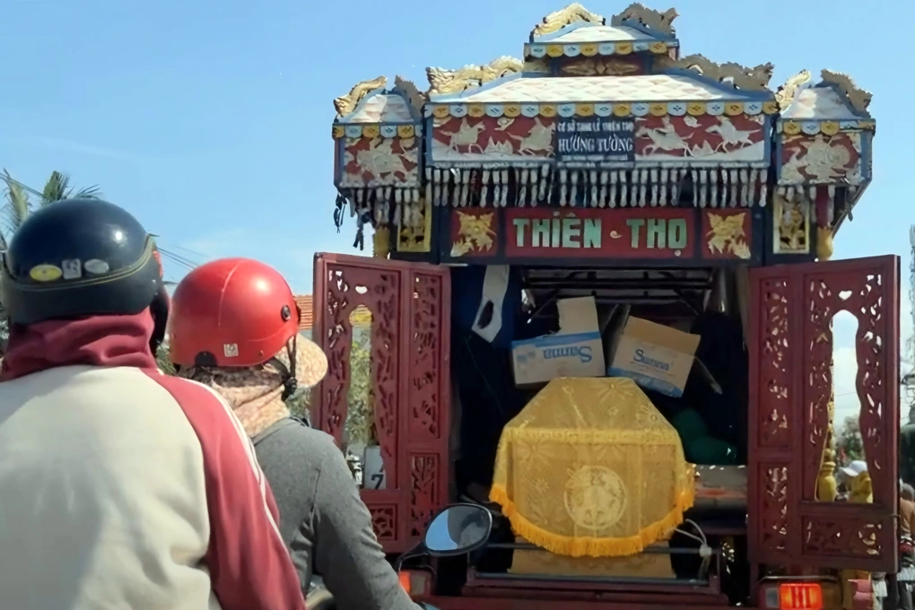 Vụ 3 người tuvong trong khách sạn ở Nha Trang: Người phụ nữ đang mang thai