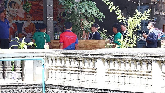 Phát hiện ba t;hi t;;hể người Hàn trong kho lạnh tại chùa ở Campuchia