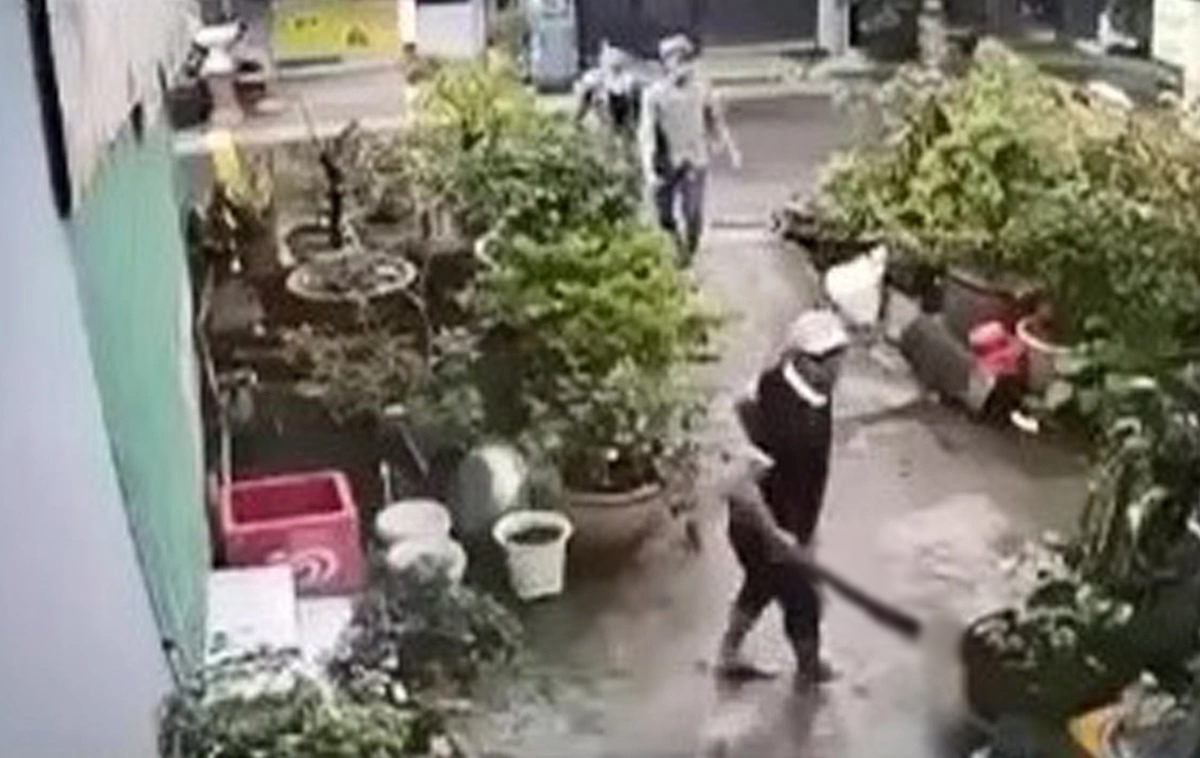 7 n;gười b;ị b;ắt tr;;ong v;ụ ch;ém g;;ụ;;c hai cậu cháu ở TP HCM