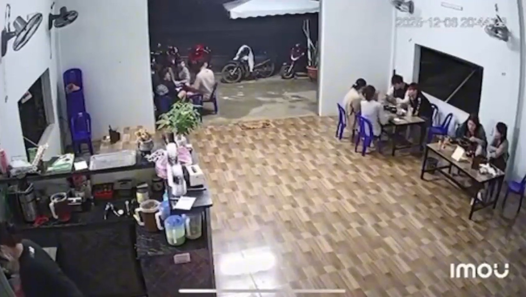 V;I:D;E;O 0CHE: Cân nhắc khi xem