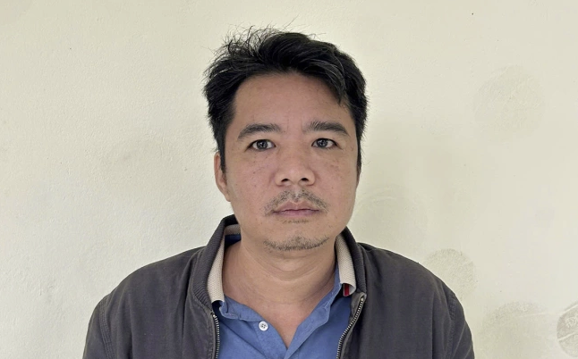 C;hém v;;;ỡ đ;;;ầu b;ạn vì bị chê ‘chưa có vợ’