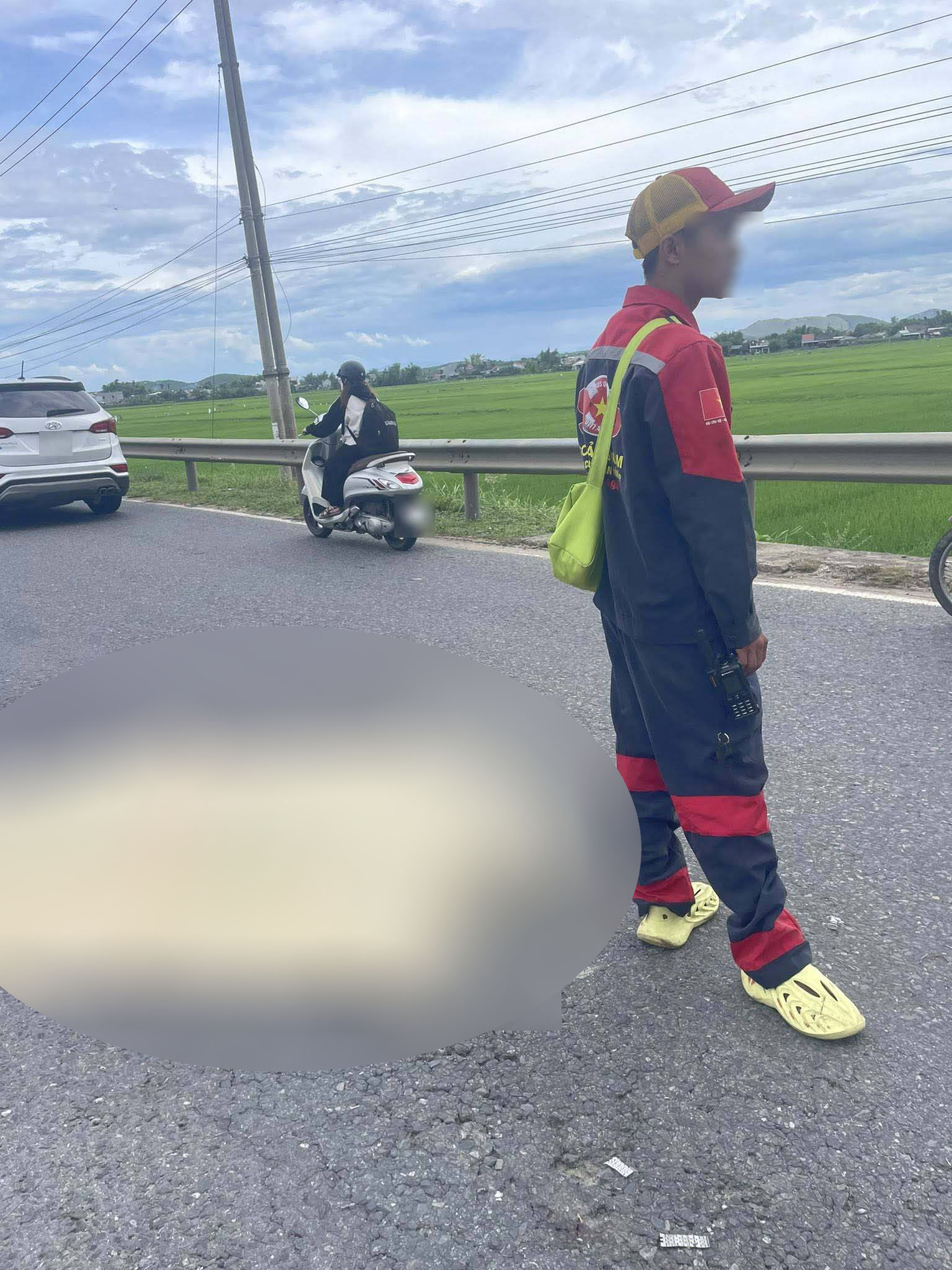 🔪 bạn gái rồi chạy ra đường, bị xe t.ô.n.q c/;;;h.ết tại chỗ