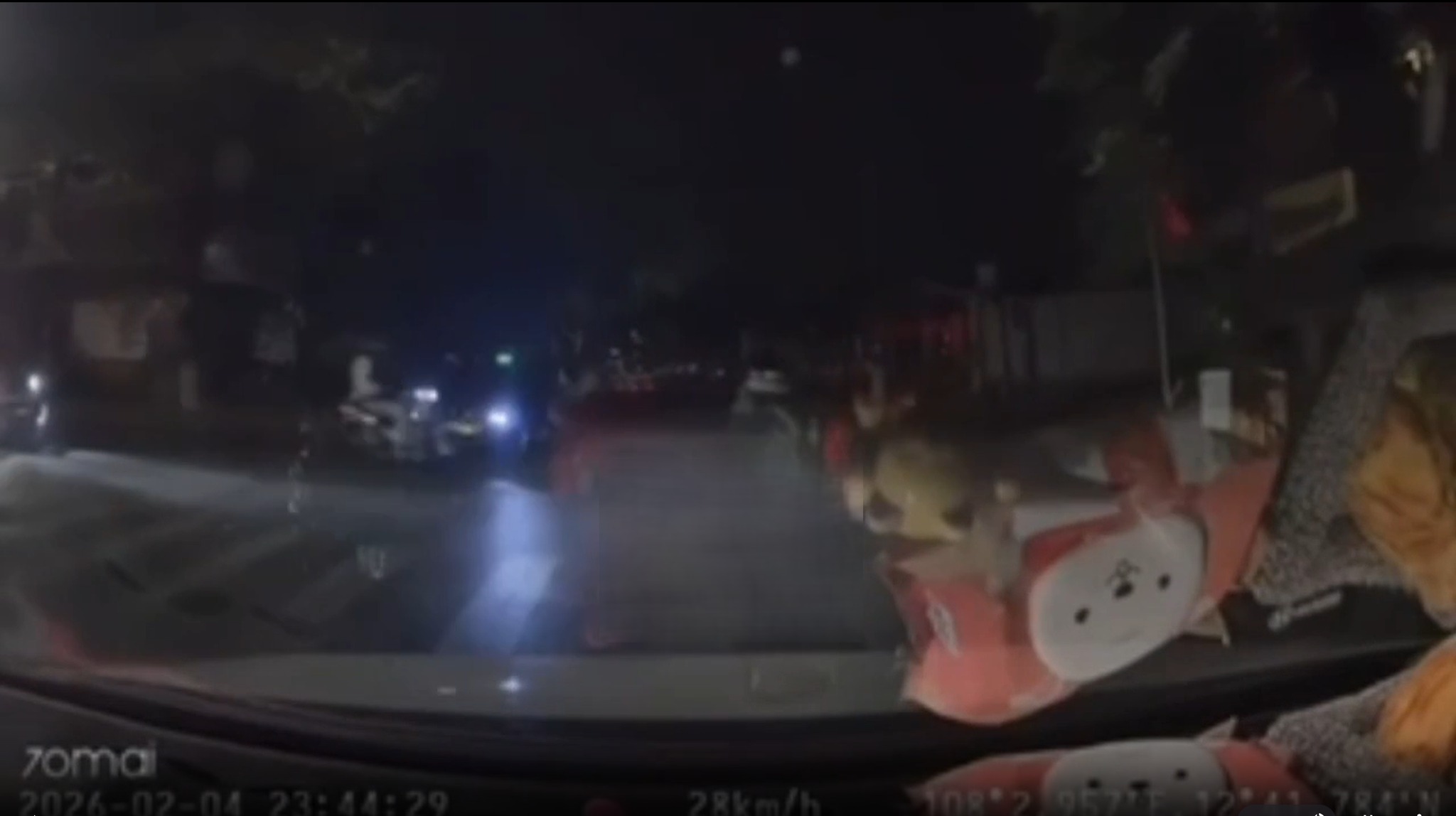 V-I-D-E-O 0C;HE: C;ân nh;ắc khi xem