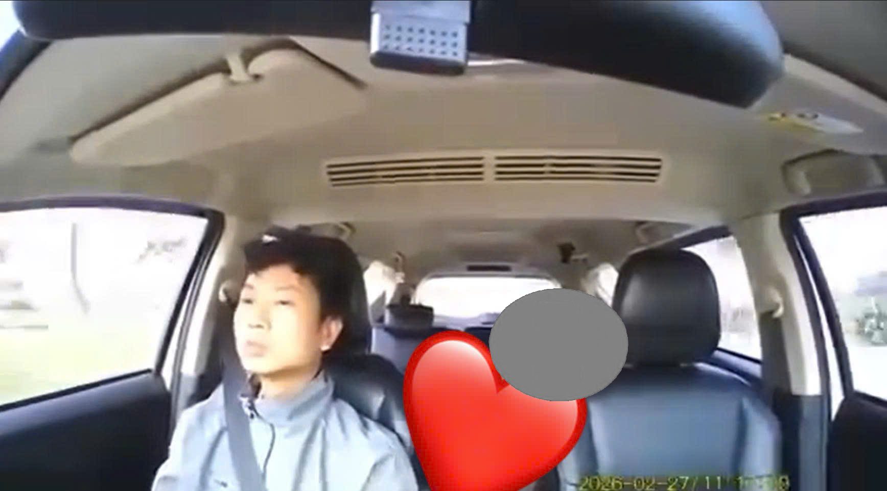 Tài xế khổ nhất lúc này