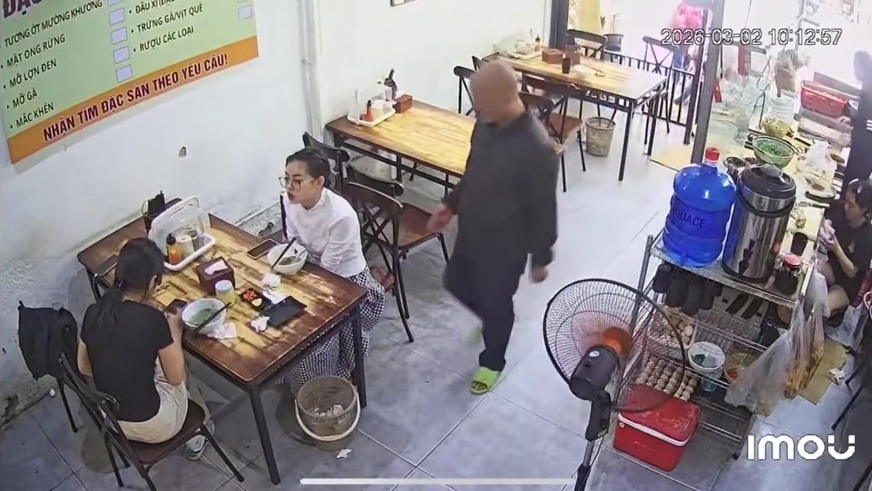 Người đàn ông được CĐM tìm kiếm nhiều nhất lúc này